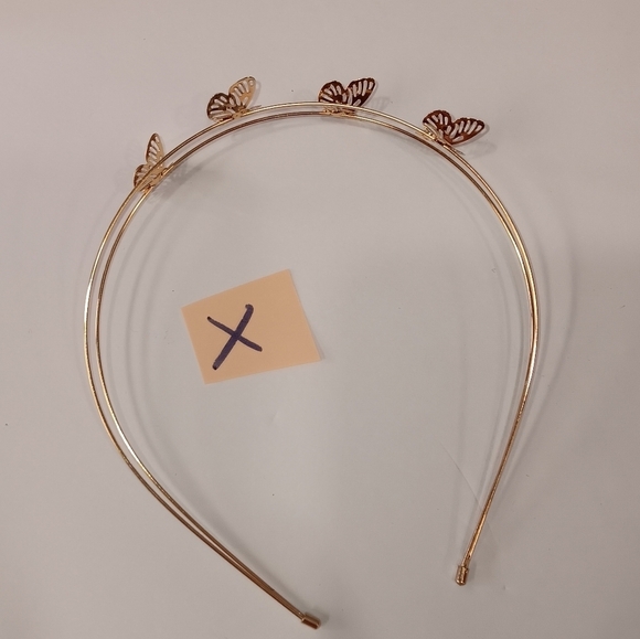 Gold Tone Butterfly Headband Metal Summer Dainty Beach Girlhoodcore Fairycore - Picture 6 of 6